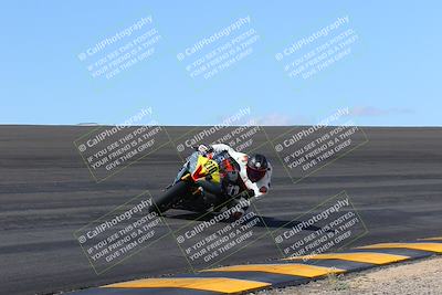 media/Mar-20-2023-Moto Forza (Mon) [[d0bbc59e78]]/1-A Group (Green)/Session 2 (Bowl)/